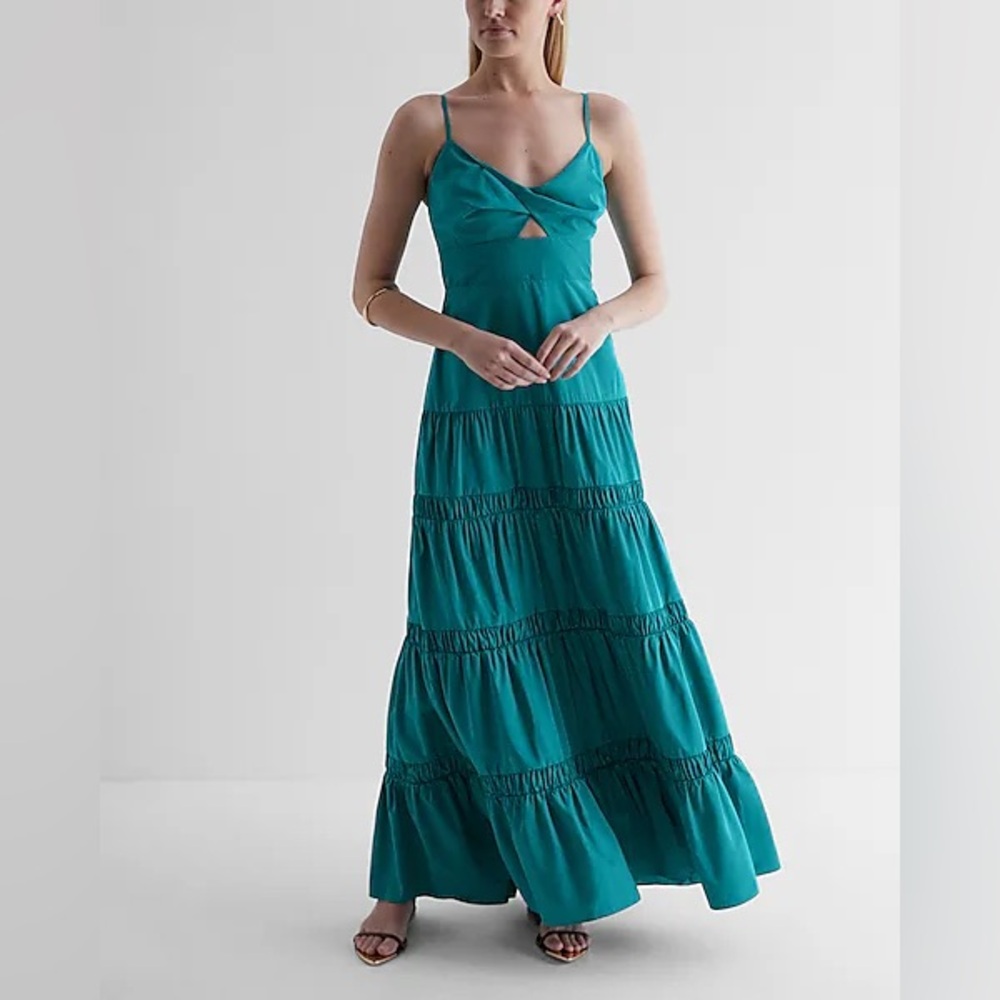 Express V neck twist cutout tiered maxi dress in fanfare size XS